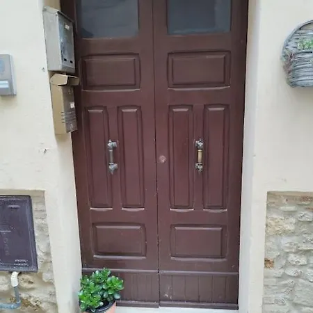 La Taverna Sotto La Torre Massa Marittima